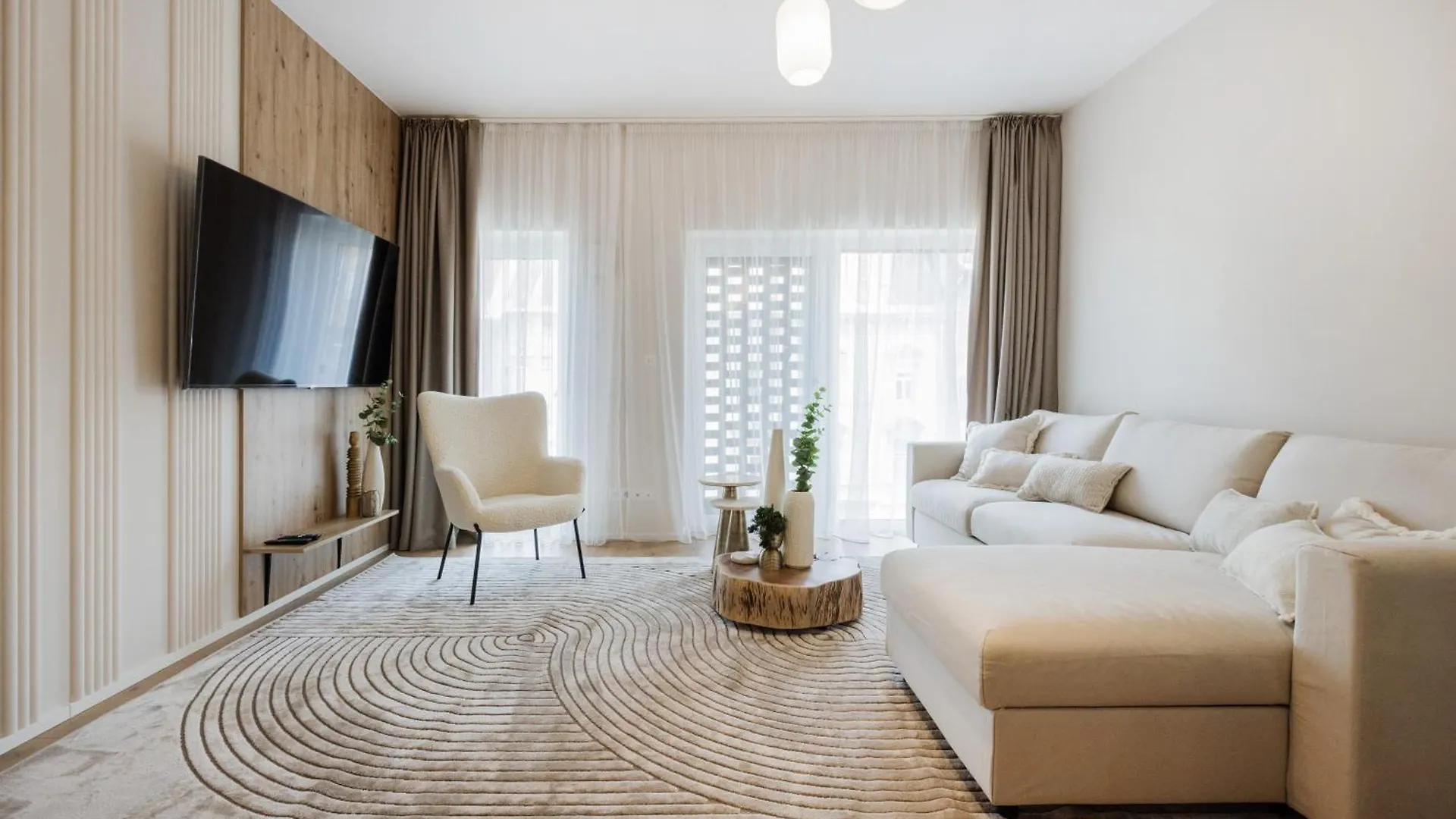 Elegant Premium Apartment With Parking Budapest